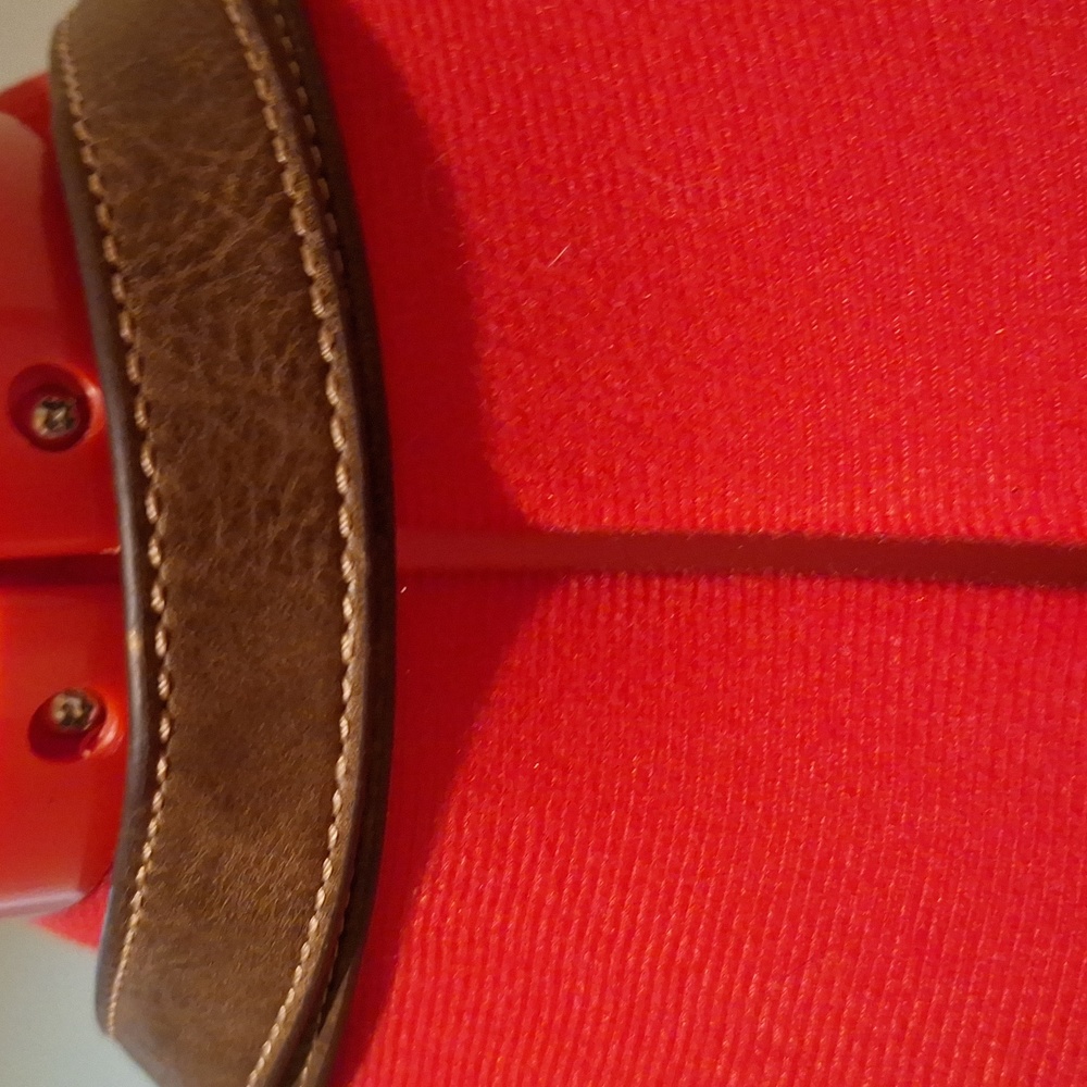 Justin Purse - Picture 15 of 16
